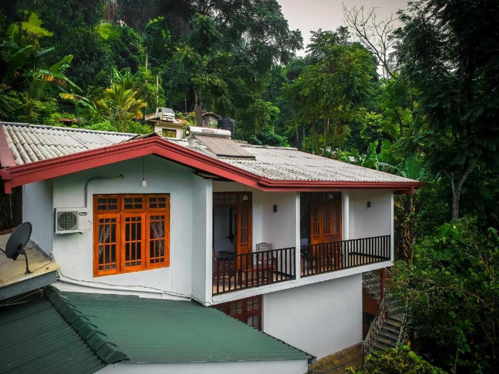 Mount Pleasant Ella Apartment ภายนอก รูปภาพ